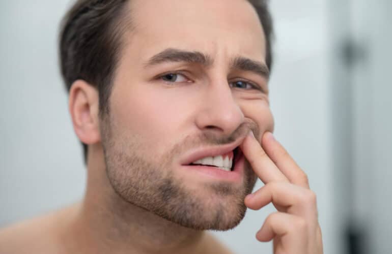 Surprising discovery: Tooth growing in upper gums? Kakar Dental Group reveals the truth! Learn about causes and what you should do
